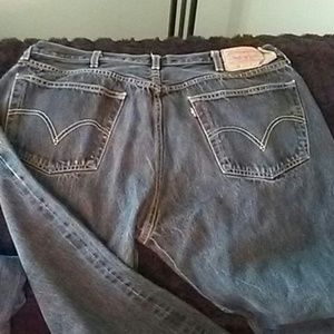 Black washed button fly 501s Levi sz40